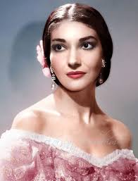 Maria Callas ,une superbe de belle femme,en plus!