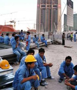 Des ouvriers en grève à Dubaï,en 2011.