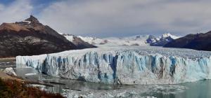 Un imposant glacier équatorial en train de fondre