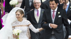 Les nouveaux mariés, Jacqueline-Ariadne Desmarais et le prince belge Hadrien de Croÿ-Roeulx