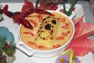 La quenelle,un beau plat qui nous met l'eau à la bouche.