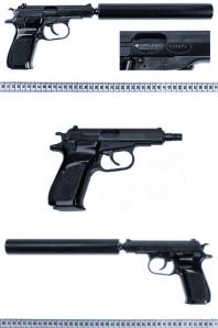 Un attirail de professionnel du meurtre.