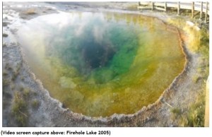 Voici l'aspect de Firehole Lake en 2005./ There is Firehole Lake in 2005.