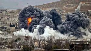  Raqqa, l'armée de l'air syrienne frappe durement les positions terroristes de Daech, mais où est cette coalition internationale fantoche ! Et le Hollande qui disait vouloir bombarder Daech!