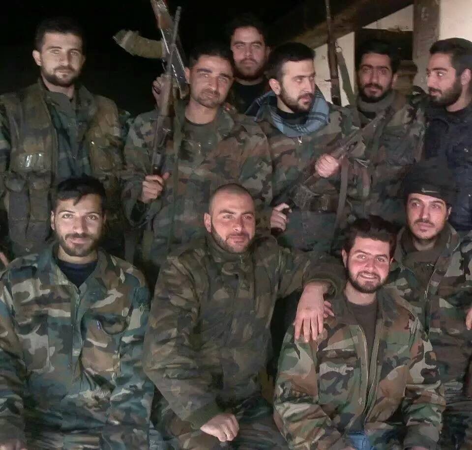 Groupe de soldats syriens.