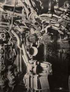 poste de pilotage vers l'avant 003