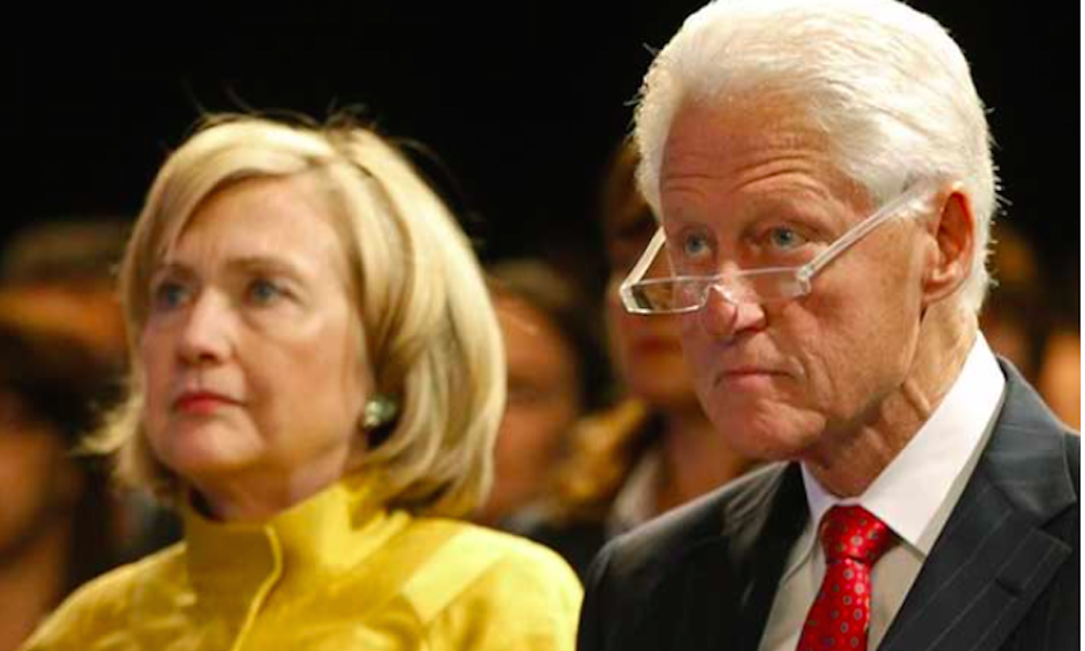 Les Clinton:un couple satanique manipulé par les bilderberg et les illuminati.