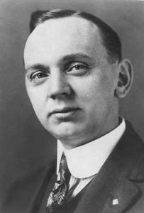 Edgar Cayce,est l'un des plus grands voyants que le monde ait connu avec Helena Blavatsky et Maria Orsic.