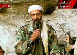 Toutes les fameuses vidéos et cassettes mettant en sc`ne Oussama ben Laden,depuis décembre 2001,seraient fausses,car il est décédé dans un hôpital < cette époque. 