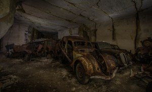 En Août 2016, Michel était en voyage pour découvrir les secrets d'une zone urbaine abandonnée. Ce voyage, cependant, allait bientôt offrir tellement plus que des toiles de fond spectaculaires à partir de laquelle il allait prendre  des photos dignes d'Indiana Jones.